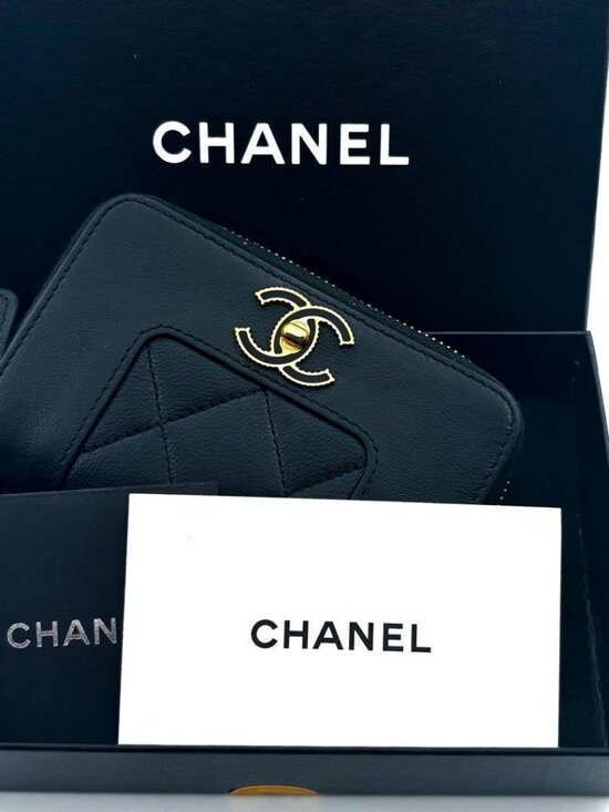 Chanel Wallet Mademoiselle Round Zip Coin Purse - Picture 3 of 12